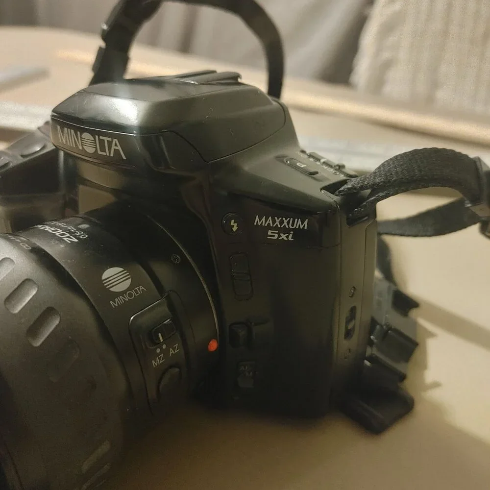 Minolta Maxxum 5xi AF 28 105 35mm Camera Japan NOT Tested
